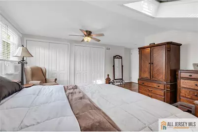 8 Smalley Road, Edison, NJ 08817 - Photo 21