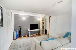 8 Willis Ct, East Brunswick Township, NJ 08816 - Photo 23