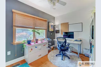 8 Willis Court, East Brunswick Township, NJ 08816 - Photo 11