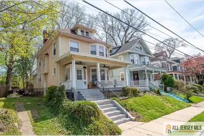 28 Oak Lane, Trenton, NJ 08618 - Photo 1
