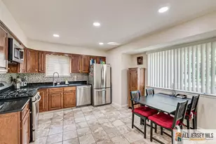 54 Davids Ct, South Brunswick Township, NJ 08810 - Photo 7