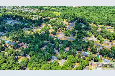 415 Elwood Street, Piscataway Township, NJ 08854 - Photo 17