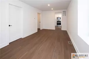 339 Crows Mill Rd, Fords, NJ 08863 - Photo 5