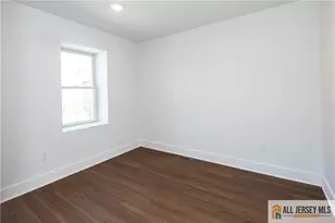 339 Crows Mill Rd, Fords, NJ 08863 - Photo 9