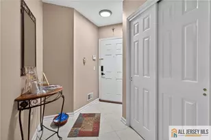 1109 Morning Glory Dr, Monroe Township, NJ 08831 - Photo 5