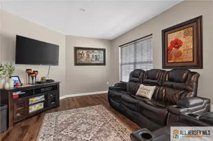 1109 Morning Glory Dr, Monroe Township, NJ 08831 - Photo 11