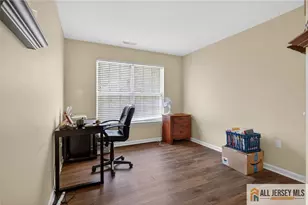 1109 Morning Glory Dr, Monroe Township, NJ 08831 - Photo 19