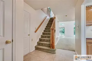 33 Tall Oaks Ct, Old Bridge Township, NJ 08857 - Photo 9