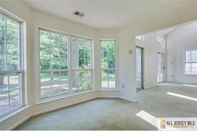 33 Tall Oaks Court, Old Bridge Township, NJ 08857 - Photo 5