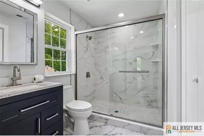 101 Saint Stephens Avenue, Woodbridge Township, NJ 08832 - Photo 17