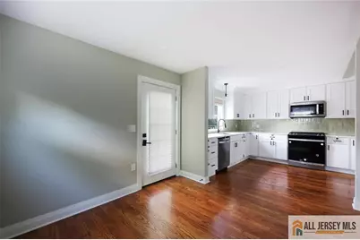 [Address not provided], Metuchen, NJ 08840 - Photo 13