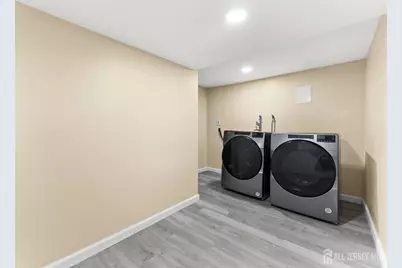 14 Mayling Court, Edison, NJ 08837 - Photo 45