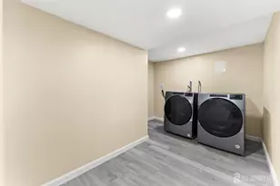 14 Mayling Ct, Edison, NJ 08837 - Photo 45