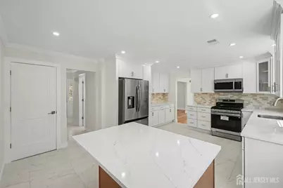 16 Hershey Road, East Brunswick Township, NJ 08816 - Photo 9