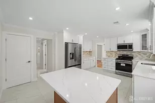 16 Hershey Rd, East Brunswick Township, NJ 08816 - Photo 9