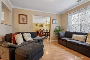 3 Letts Ct, Sayreville, NJ 08872 - Photo 9