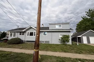 388 New Hampshire Ln, Bound Brook, NJ 08805 - Photo 3