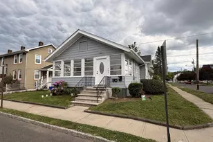 388 New Hampshire Ln, Bound Brook, NJ 08805 - Photo 1