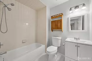 351 Ventnor Ct, Piscataway Township, NJ 08854 - Photo 21