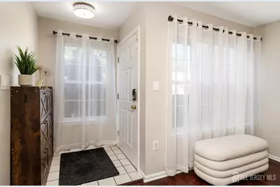 604 Creststone Circle, South Brunswick Township, NJ 08540 - Photo 5