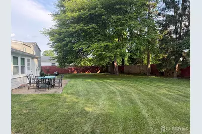 652 Holly Lane, North Brunswick Township, NJ 08902 - Photo 39