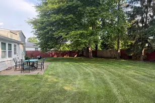 652 Holly Ln, North Brunswick Township, NJ 08902 - Photo 39