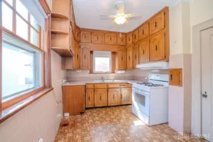 215 New York Ave, New Brunswick, NJ 08901 - Photo 13