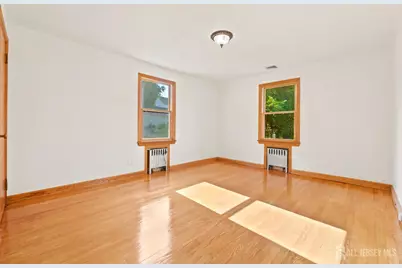 3 Dix Street, New Brunswick, NJ 08901 - Photo 11