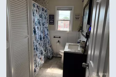 22 Longview Avenue, Carteret, NJ 07008 - Photo 3