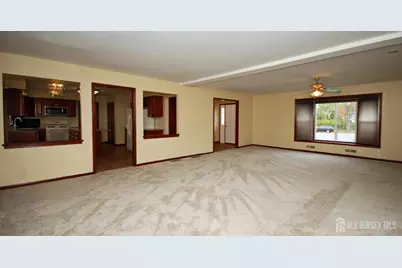 6 Heather Lane, Middlesex, NJ 08846 - Photo 3