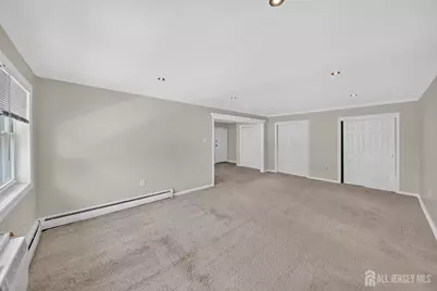 42-A Woodedge Avenue #8, Edison, NJ 08817 - Photo 9
