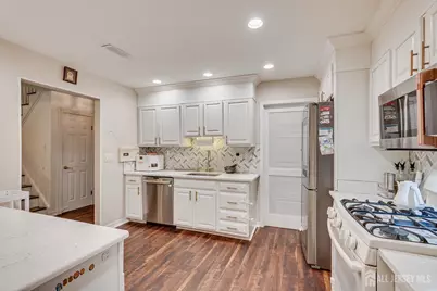 162 Coppertree Court, Edison, NJ 08820 - Photo 7