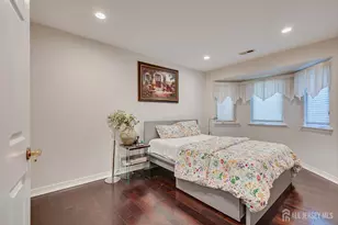 162 Coppertree Ct, Edison, NJ 08820 - Photo 15
