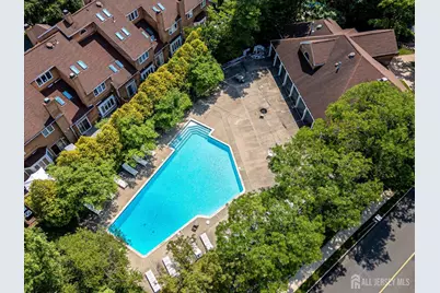162 Coppertree Court, Edison, NJ 08820 - Photo 31