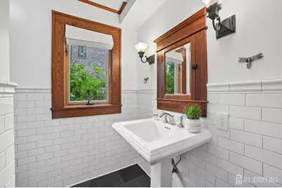 3811 Park Avenue, Edison, NJ 08820 - Photo 33