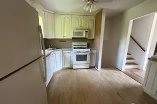 13 Chalmers Rd, East Brunswick Township, NJ 08816 - Photo 7
