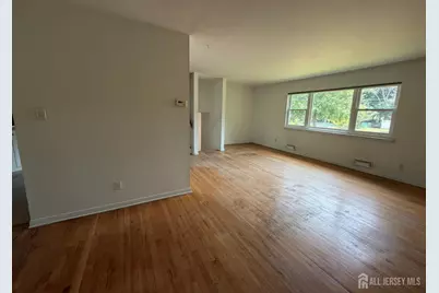 13 Chalmers Road, East Brunswick Township, NJ 08816 - Photo 9
