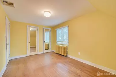 289 Hazel Place, Union Township, NJ 07083 - Photo 19