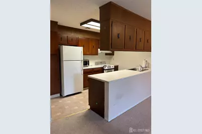 278 Crosse Drive #2H, Monroe Township, NJ 08831 - Photo 5