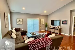 61 Diamond Spring Dr, Monroe Township, NJ 08831 - Photo 13
