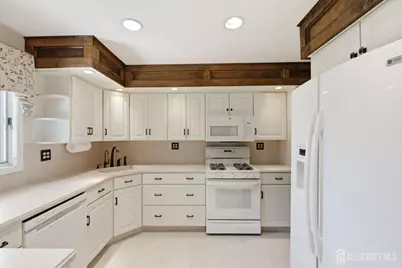 1453 Tooz Place, South Plainfield, NJ 07080 - Photo 9
