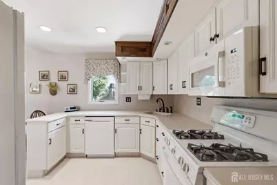 1453 Tooz Place, South Plainfield, NJ 07080 - Photo 9
