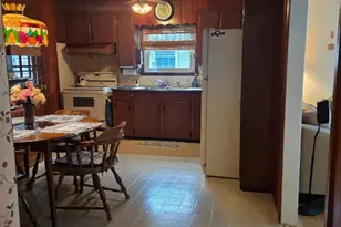 517 Joseph Ave, Woodbridge Township, NJ 07095 - Photo 11