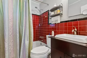 517 Joseph Ave, Woodbridge Township, NJ 07095 - Photo 15