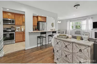 300 W Munsell Avenue W #CC5, Linden, NJ 07036 - Photo 11