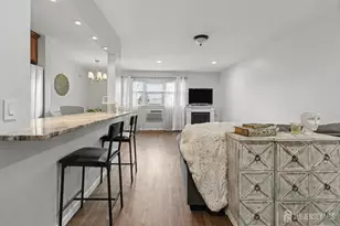 300 W Munsell Ave W, Linden, NJ 07036 - Photo 7
