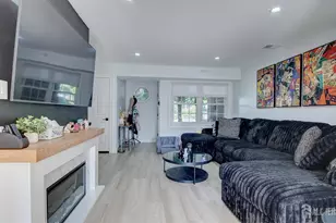 62 Jefferson Dr, Spotswood, NJ 08884 - Photo 5