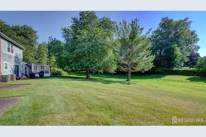 62 Jefferson Drive, Spotswood, NJ 08884 - Photo 31