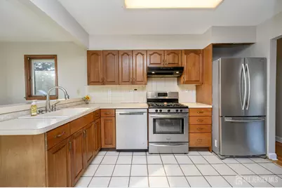 1124 Hanover Street, Piscataway Township, NJ 08854 - Photo 9
