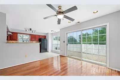 32 Cabot Way, Franklin Township, NJ 08823 - Photo 7
